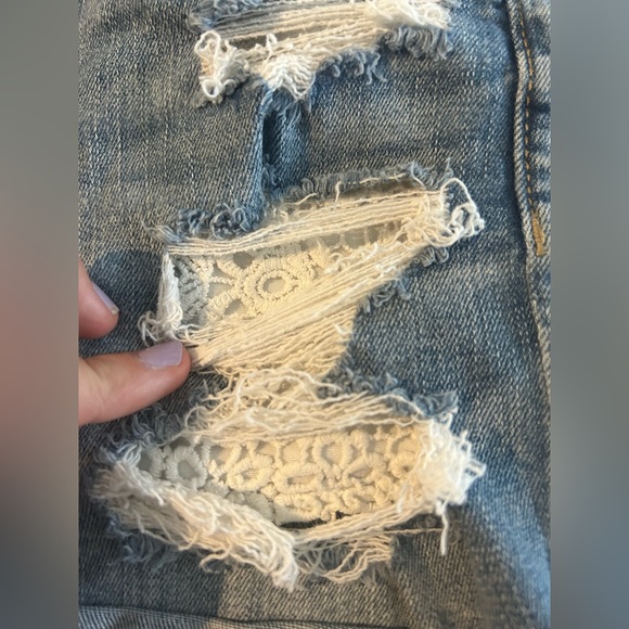 American Eagle Denim Shorts - Picture 3 of 5